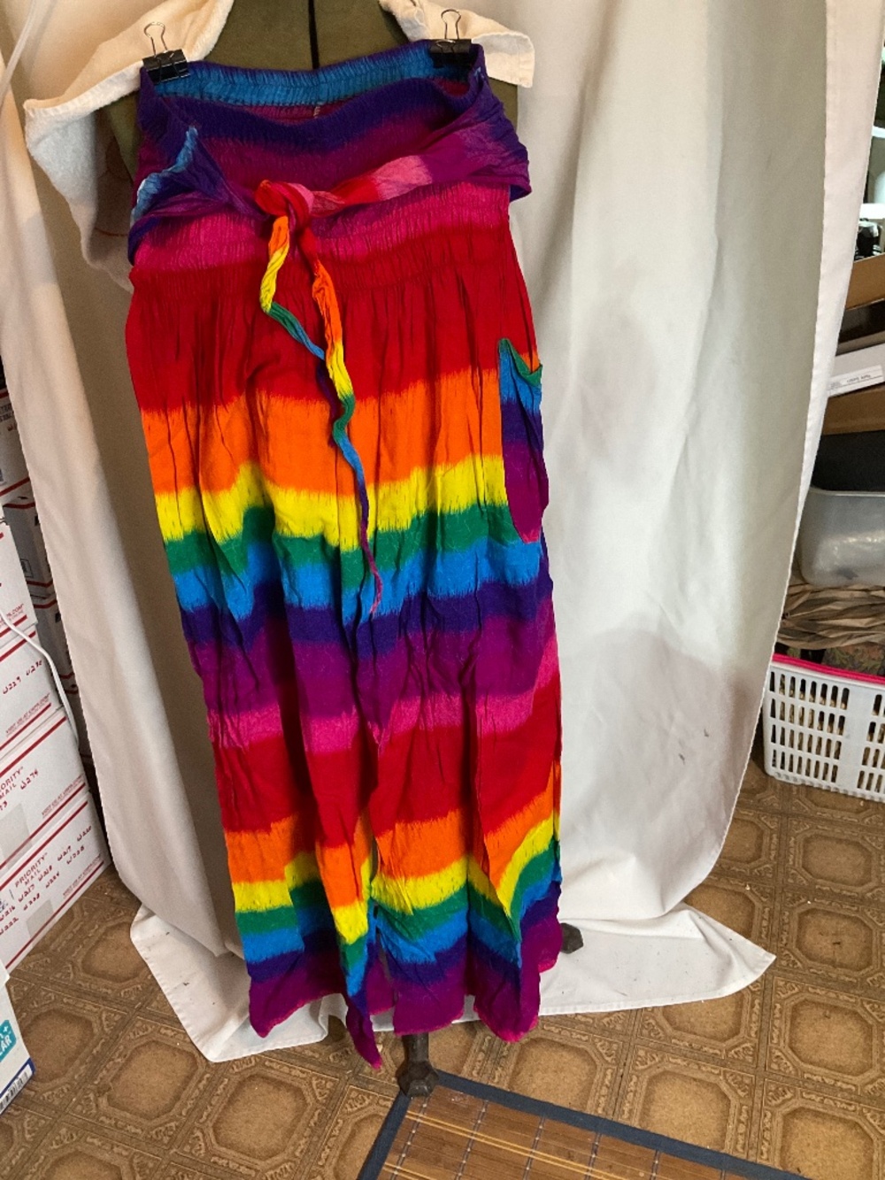 Wide leg rainbow pants. W267